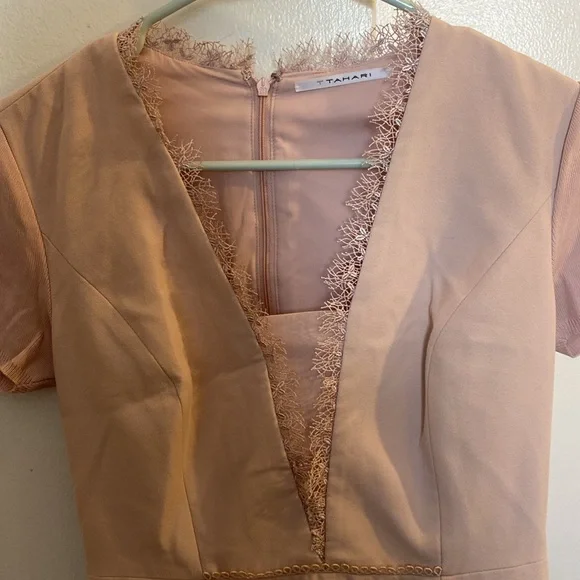 T Tahari Women’s Light Pink Dress Size S - Picture 3 of 4